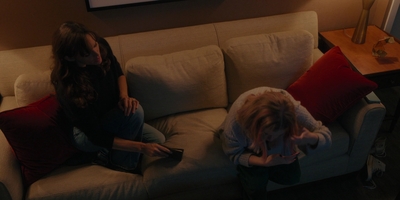 The_Last_Thing_He_Told_Me_S01E03_mkv1916.jpg