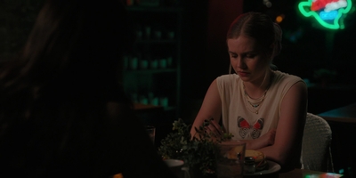 The_Last_Thing_He_Told_Me_S01E04_mkv0183.jpg