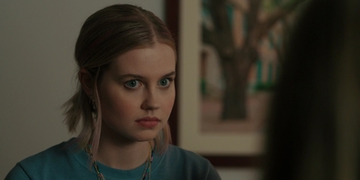 The_Last_Thing_He_Told_Me_S01E04_mkv0885.jpg