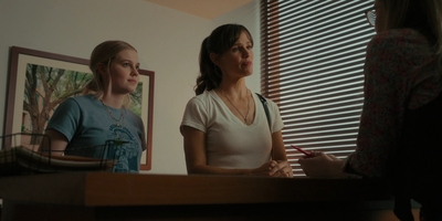 The_Last_Thing_He_Told_Me_S01E04_mkv0891.jpg