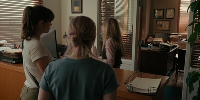 The_Last_Thing_He_Told_Me_S01E04_mkv0921.jpg