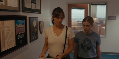 The_Last_Thing_He_Told_Me_S01E04_mkv0941.jpg