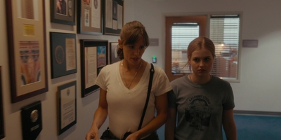 The_Last_Thing_He_Told_Me_S01E04_mkv0942.jpg