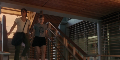 The_Last_Thing_He_Told_Me_S01E04_mkv0947.jpg