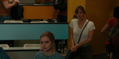 The_Last_Thing_He_Told_Me_S01E04_mkv1003.jpg