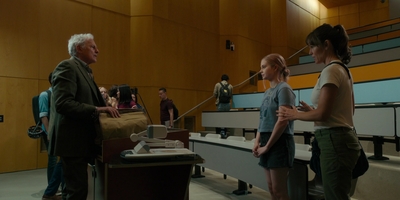 The_Last_Thing_He_Told_Me_S01E04_mkv1014.jpg