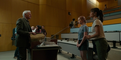 The_Last_Thing_He_Told_Me_S01E04_mkv1016.jpg