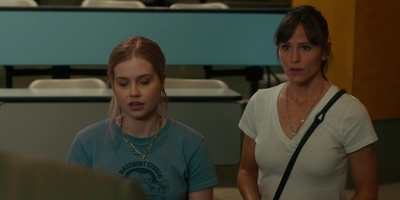 The_Last_Thing_He_Told_Me_S01E04_mkv1022.jpg