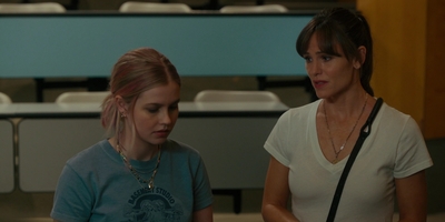 The_Last_Thing_He_Told_Me_S01E04_mkv1044.jpg
