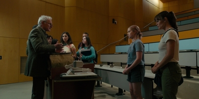 The_Last_Thing_He_Told_Me_S01E04_mkv1065.jpg