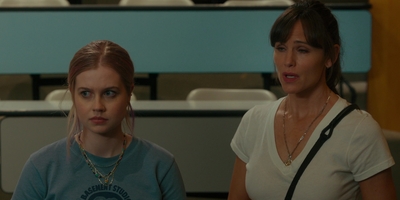 The_Last_Thing_He_Told_Me_S01E04_mkv1101.jpg
