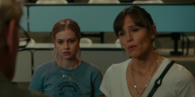 The_Last_Thing_He_Told_Me_S01E04_mkv1132.jpg