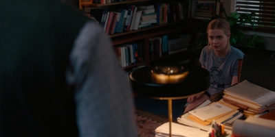 The_Last_Thing_He_Told_Me_S01E04_mkv1218.jpg