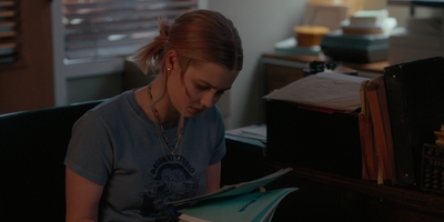 The_Last_Thing_He_Told_Me_S01E04_mkv1283.jpg