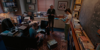 The_Last_Thing_He_Told_Me_S01E04_mkv1337.jpg