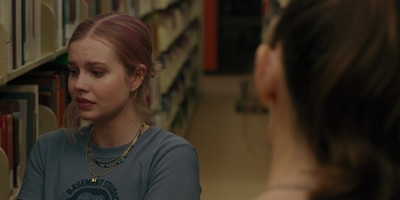 The_Last_Thing_He_Told_Me_S01E04_mkv1659.jpg