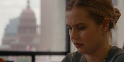 The_Last_Thing_He_Told_Me_S01E04_mkv2000.jpg
