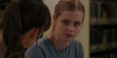 The_Last_Thing_He_Told_Me_S01E04_mkv2031.jpg
