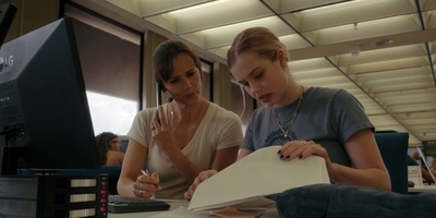 The_Last_Thing_He_Told_Me_S01E04_mkv2106.jpg