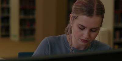 The_Last_Thing_He_Told_Me_S01E04_mkv2131.jpg