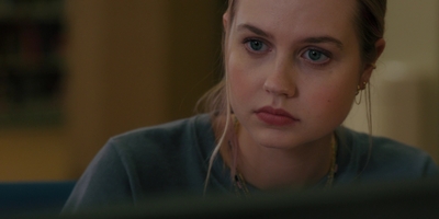 The_Last_Thing_He_Told_Me_S01E04_mkv2153.jpg