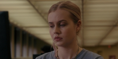 The_Last_Thing_He_Told_Me_S01E05_mkv0133.jpg