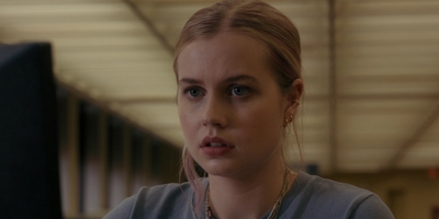 The_Last_Thing_He_Told_Me_S01E05_mkv0135.jpg