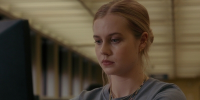The_Last_Thing_He_Told_Me_S01E05_mkv0163.jpg
