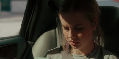 The_Last_Thing_He_Told_Me_S01E05_mkv0376.jpg