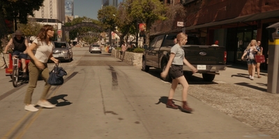 The_Last_Thing_He_Told_Me_S01E05_mkv0400.jpg