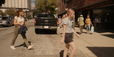 The_Last_Thing_He_Told_Me_S01E05_mkv0402.jpg