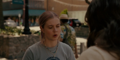 The_Last_Thing_He_Told_Me_S01E05_mkv0437.jpg