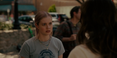 The_Last_Thing_He_Told_Me_S01E05_mkv0448.jpg