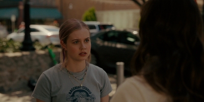 The_Last_Thing_He_Told_Me_S01E05_mkv0449.jpg