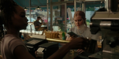 The_Last_Thing_He_Told_Me_S01E05_mkv1096.jpg