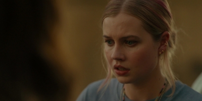 The_Last_Thing_He_Told_Me_S01E05_mkv1441.jpg