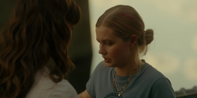 The_Last_Thing_He_Told_Me_S01E05_mkv1509.jpg