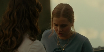 The_Last_Thing_He_Told_Me_S01E05_mkv1510.jpg