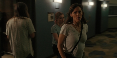 The_Last_Thing_He_Told_Me_S01E05_mkv1565.jpg