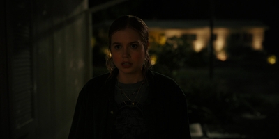 The_Last_Thing_He_Told_Me_S01E06_mkv0300.jpg