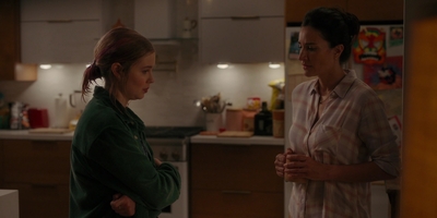 The_Last_Thing_He_Told_Me_S01E06_mkv0630.jpg