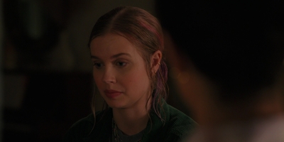 The_Last_Thing_He_Told_Me_S01E06_mkv0632.jpg