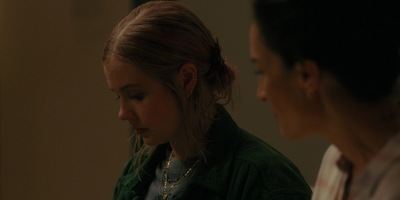 The_Last_Thing_He_Told_Me_S01E06_mkv0968.jpg