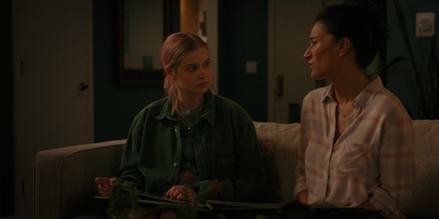 The_Last_Thing_He_Told_Me_S01E06_mkv1147.jpg