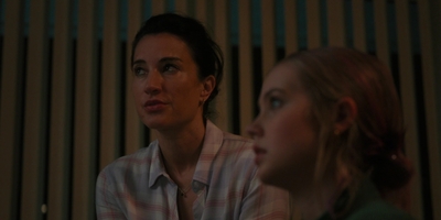 The_Last_Thing_He_Told_Me_S01E06_mkv1510.jpg