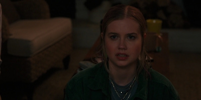 The_Last_Thing_He_Told_Me_S01E06_mkv1833.jpg