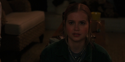 The_Last_Thing_He_Told_Me_S01E06_mkv1834.jpg