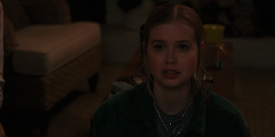 The_Last_Thing_He_Told_Me_S01E06_mkv1839.jpg