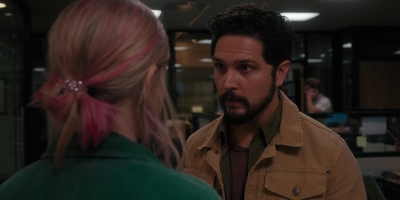 The_Last_Thing_He_Told_Me_S01E07_mkv0345.jpg