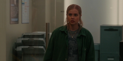 The_Last_Thing_He_Told_Me_S01E07_mkv0960.jpg